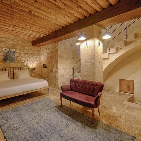 Solem Cave Hotel *