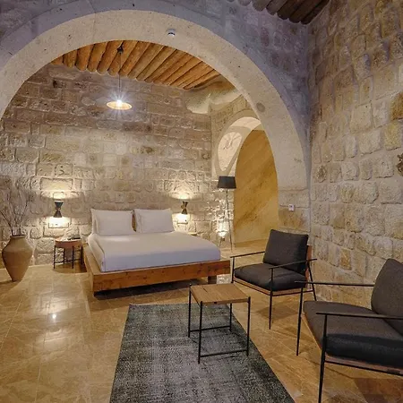 Solem Cave Hotel *