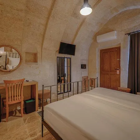 Solem Cave * ウルギュップ