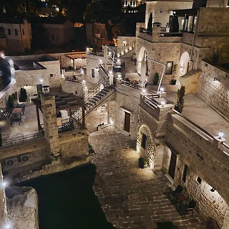 Solem Cave Hotel *