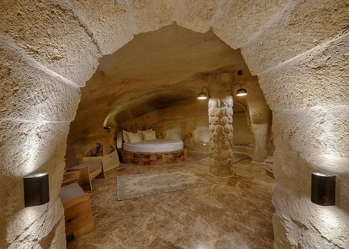 Solem Cave Hotel *